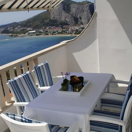 Apartmani Cvita Omiš Exteriér fotografie