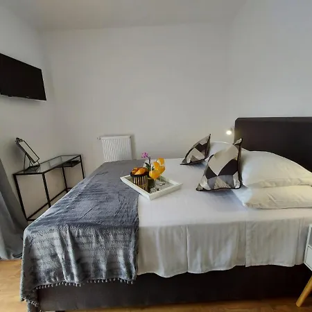 Apartmani Cvita Omiš Exteriér fotografie