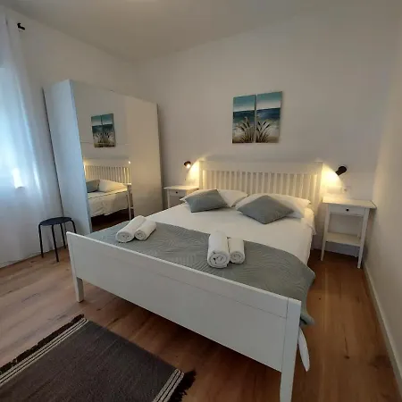 Apartmani Cvita Omiš Exteriér fotografie