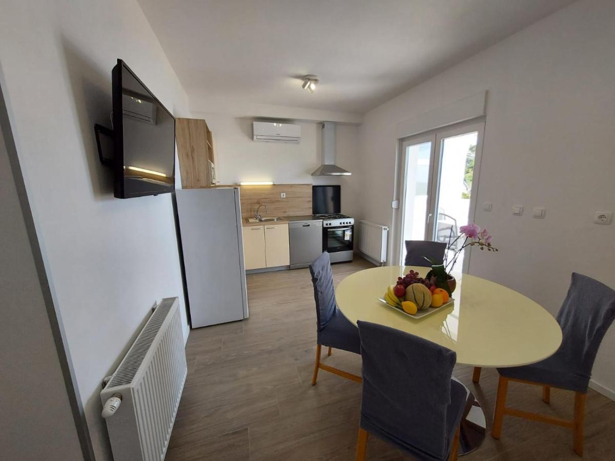 Apartment Cvita Omis